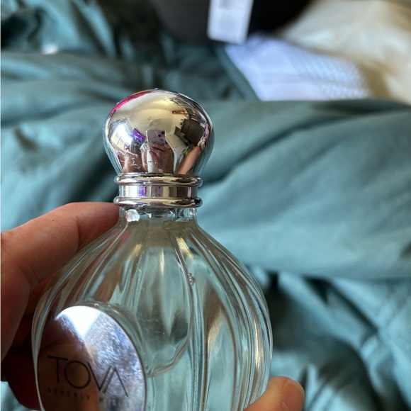 TOVA Beverly Hills - Picture 3 of 4